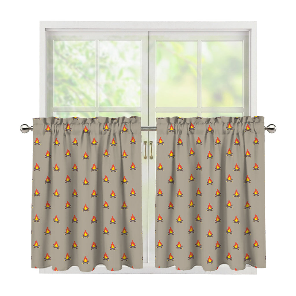 Camping Fire Pattern Print Tier Curtains