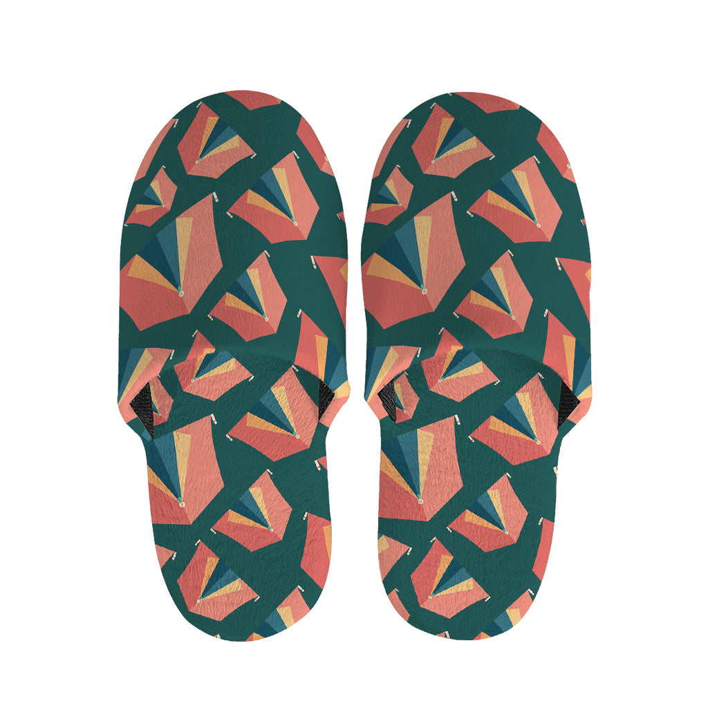 Camping Tent Pattern Print Slippers