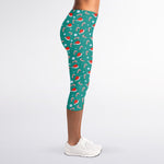 Candy And Santa Claus Hat Pattern Print Women's Capri Leggings