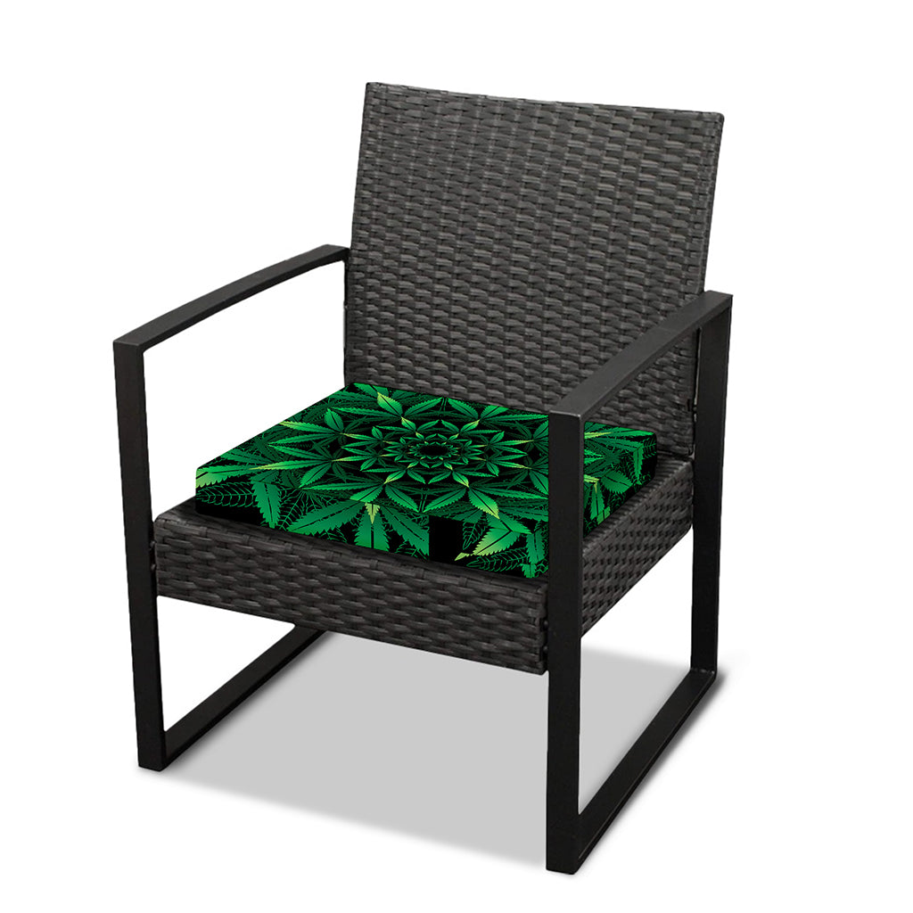 Cannabis Leaf Mandala Print Outdoor Seat Cushion Cover
