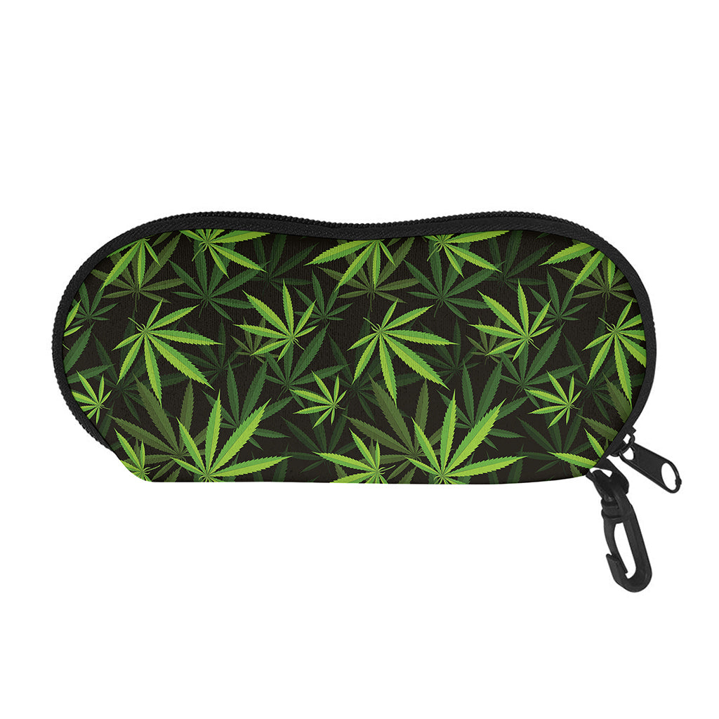 Cannabis Leaves Pattern Print Glasses Case