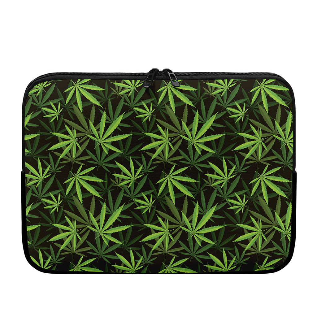 Cannabis Leaves Pattern Print Laptop Sleeve