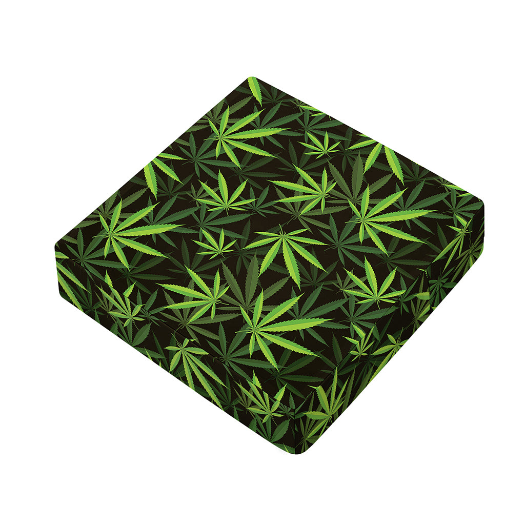 Cannabis Leaves Pattern Print Outdoor Seat Cushion Cover