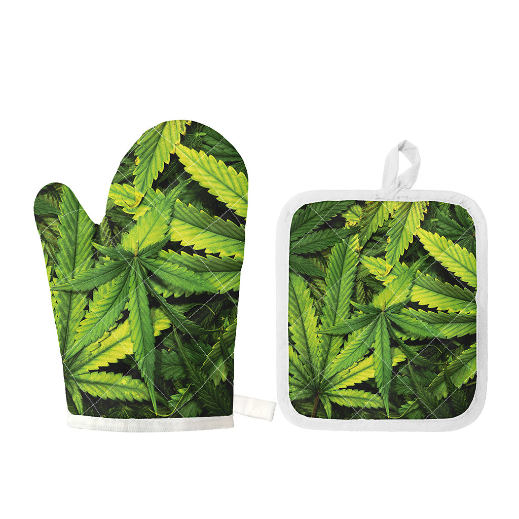 Cannabis Print Oven Mitt And Pot Holder Set