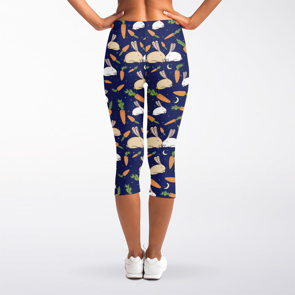 Carrot And Rabbit Pattern Print Women's Capri Leggings
