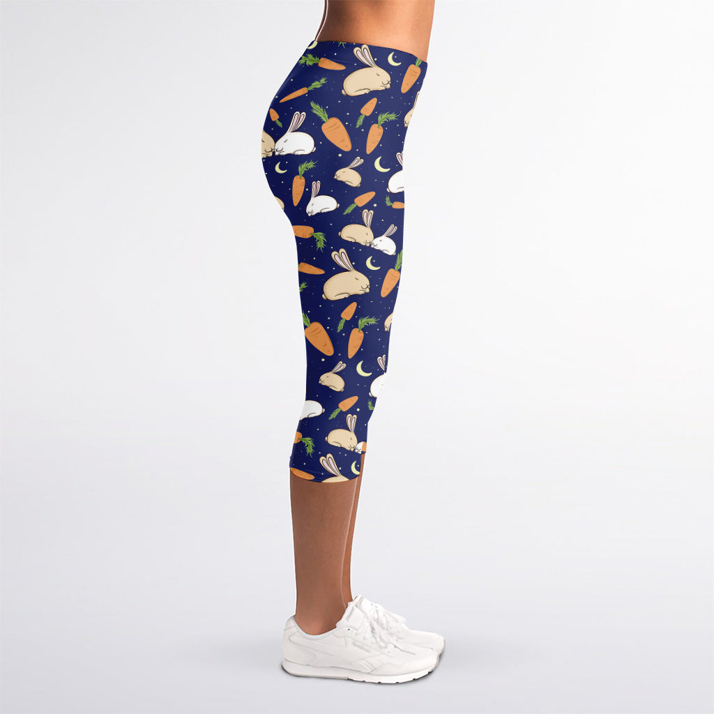 Carrot And Rabbit Pattern Print Women's Capri Leggings