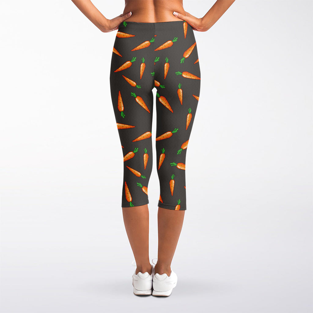 Cartoon Carrot Pattern Print Women's Capri Leggings
