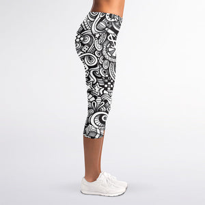 Cartoon Casino Card Pattern Print Women's Capri Leggings