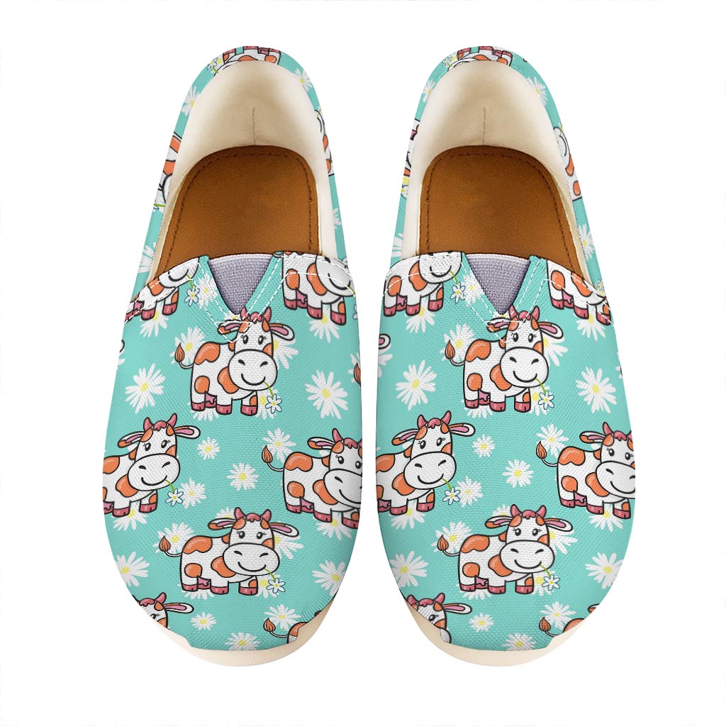 Cartoon Cow And Daisy Flower Print Casual Shoes