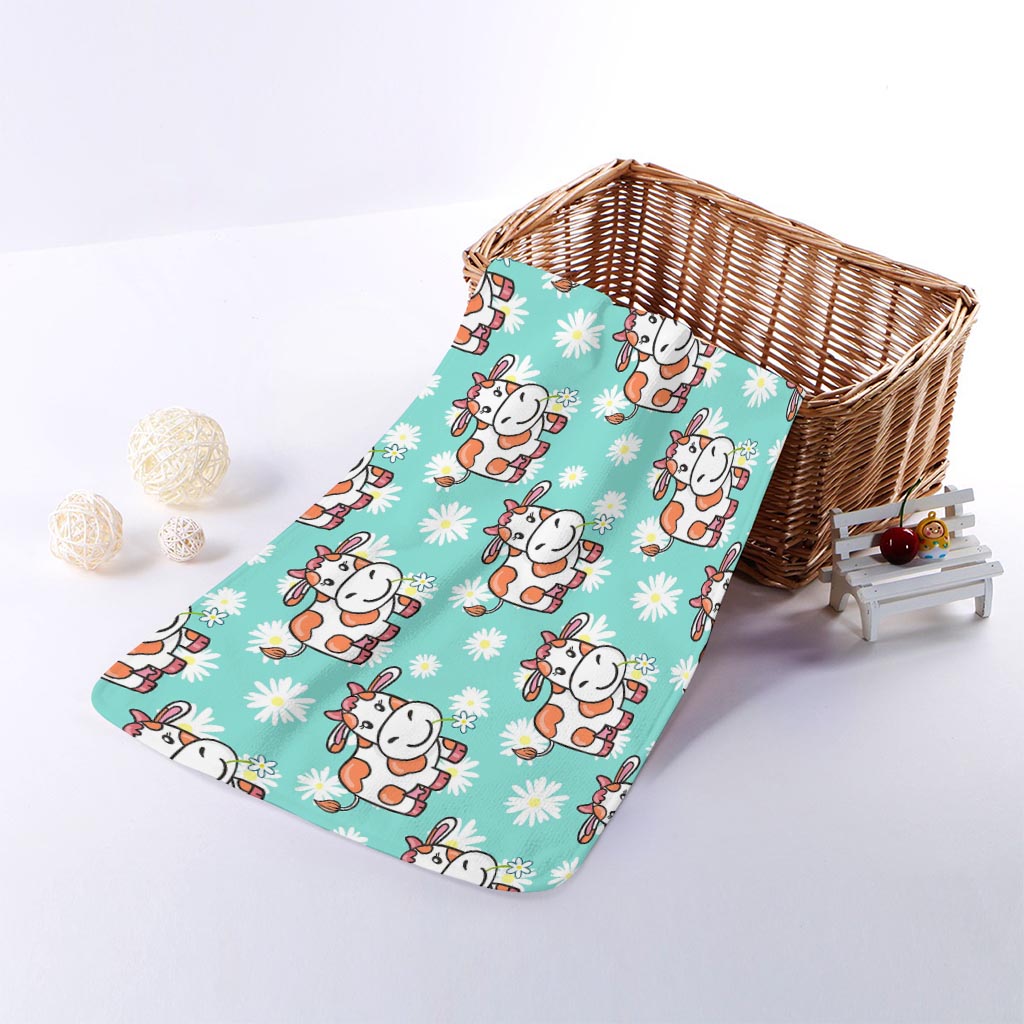 Cartoon Cow And Daisy Flower Print Towel