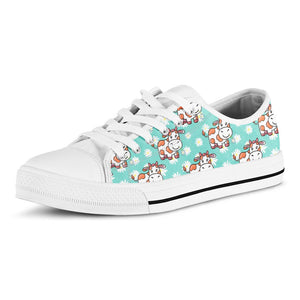 Cartoon Cow And Daisy Flower Print White Low Top Sneakers