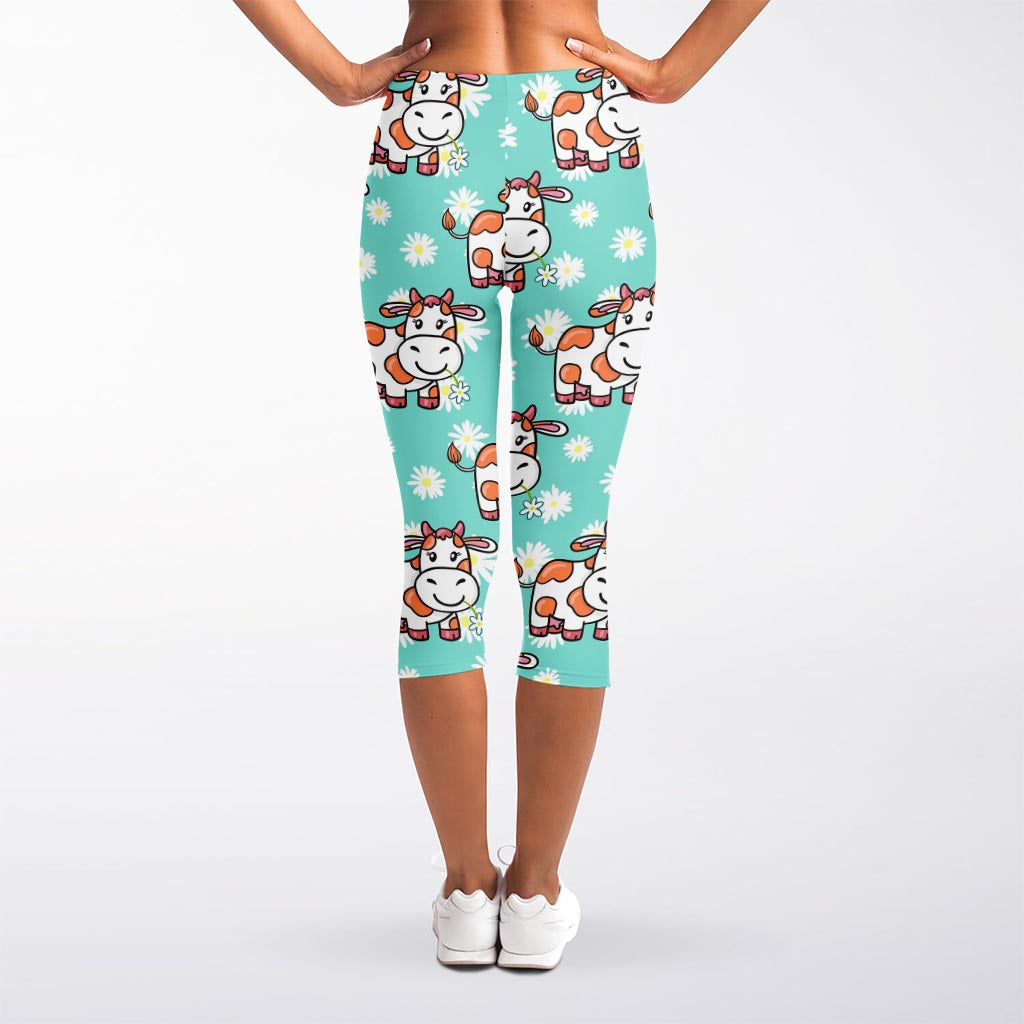 Cartoon Cow And Daisy Flower Print Women's Capri Leggings