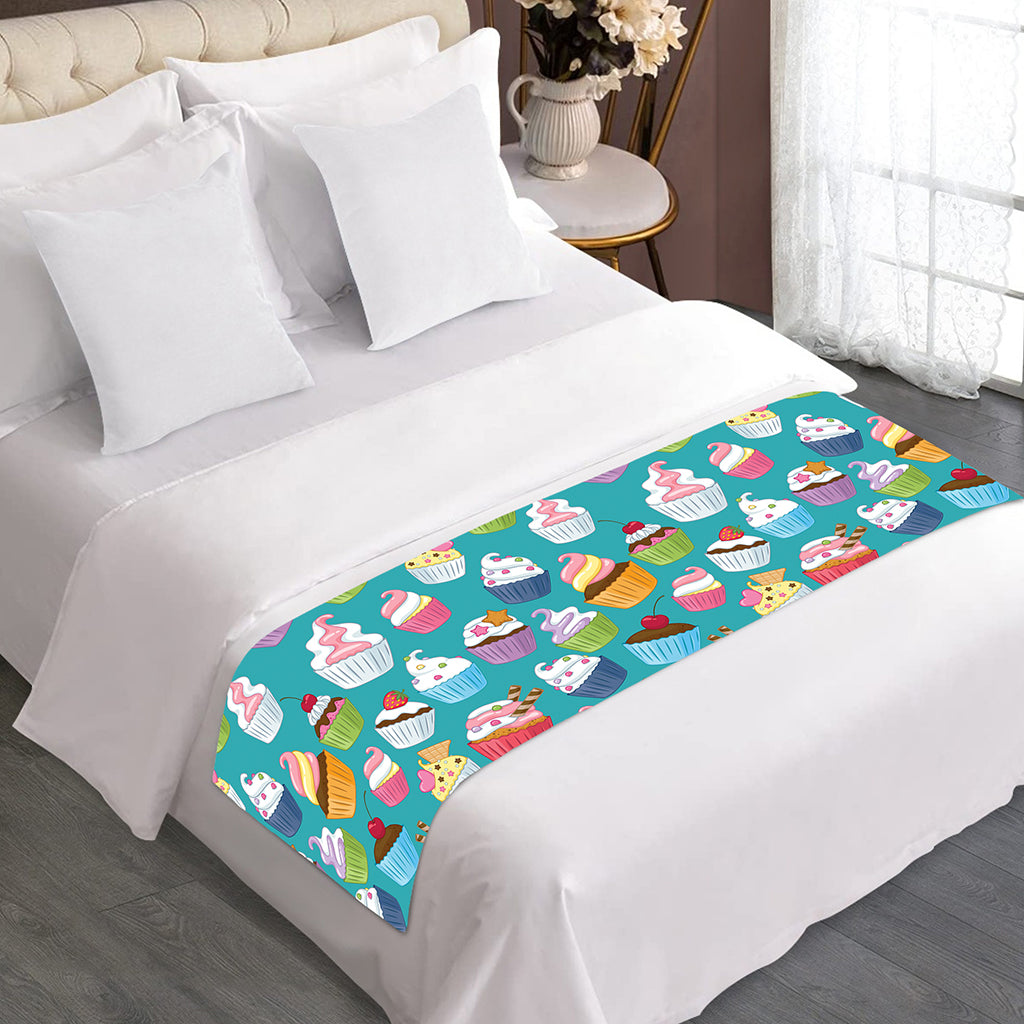 Cartoon Cupcake Pattern Print Bed Runner