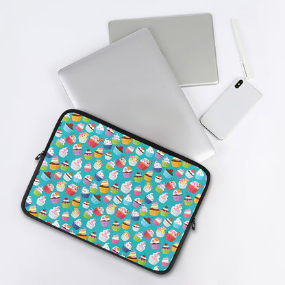 Cartoon Cupcake Pattern Print Laptop Sleeve