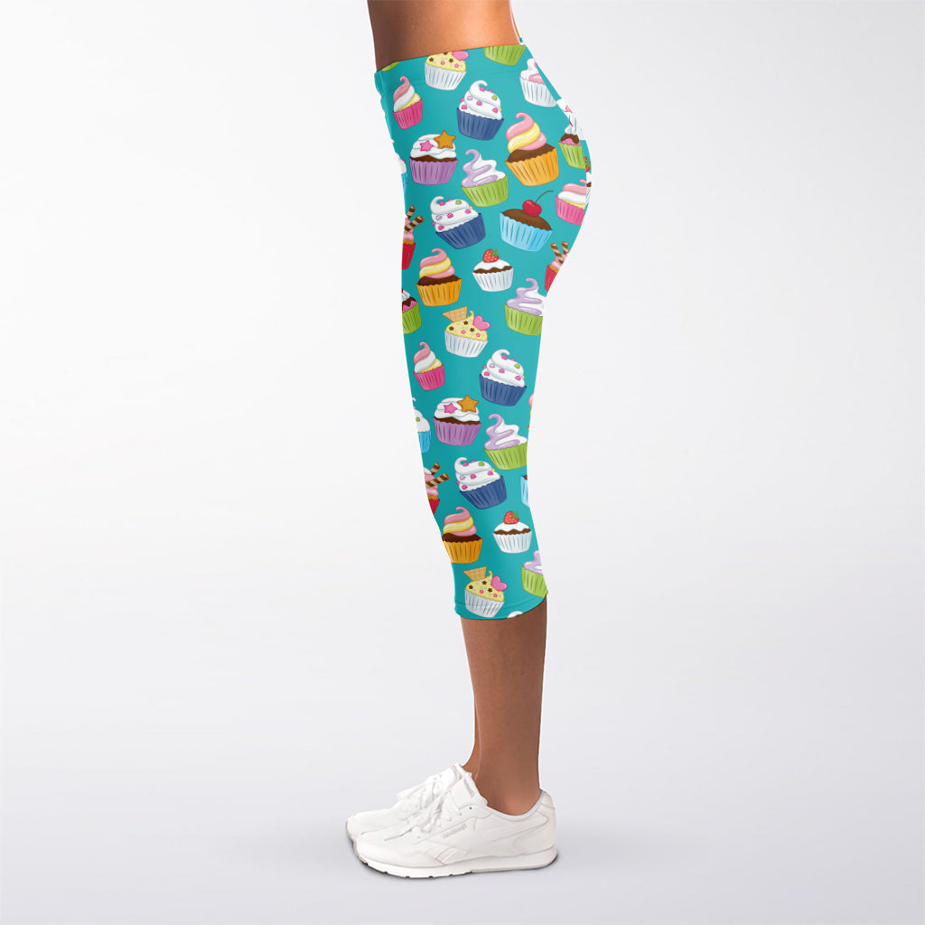 Cartoon Cupcake Pattern Print Women's Capri Leggings