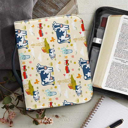 Cartoon Dairy Cow Farm Pattern Print Leather Bible Cover