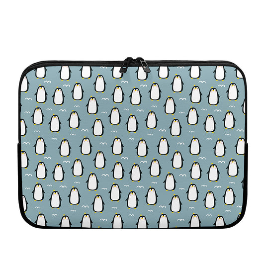 Cartoon Emperor Penguin Pattern Print Laptop Sleeve