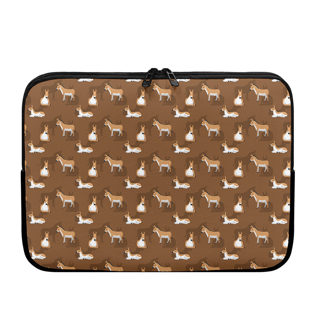 Cartoon Kulan Donkey Pattern Print Laptop Sleeve