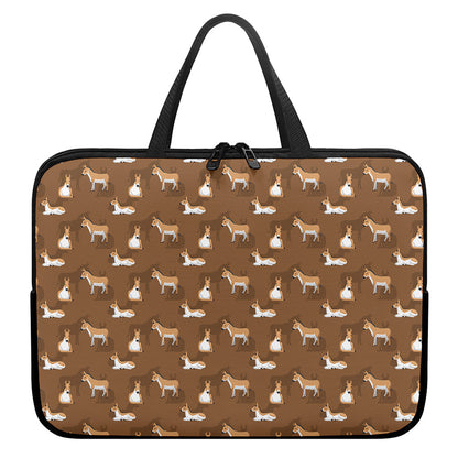Cartoon Kulan Donkey Pattern Print Laptop Sleeve With Handle