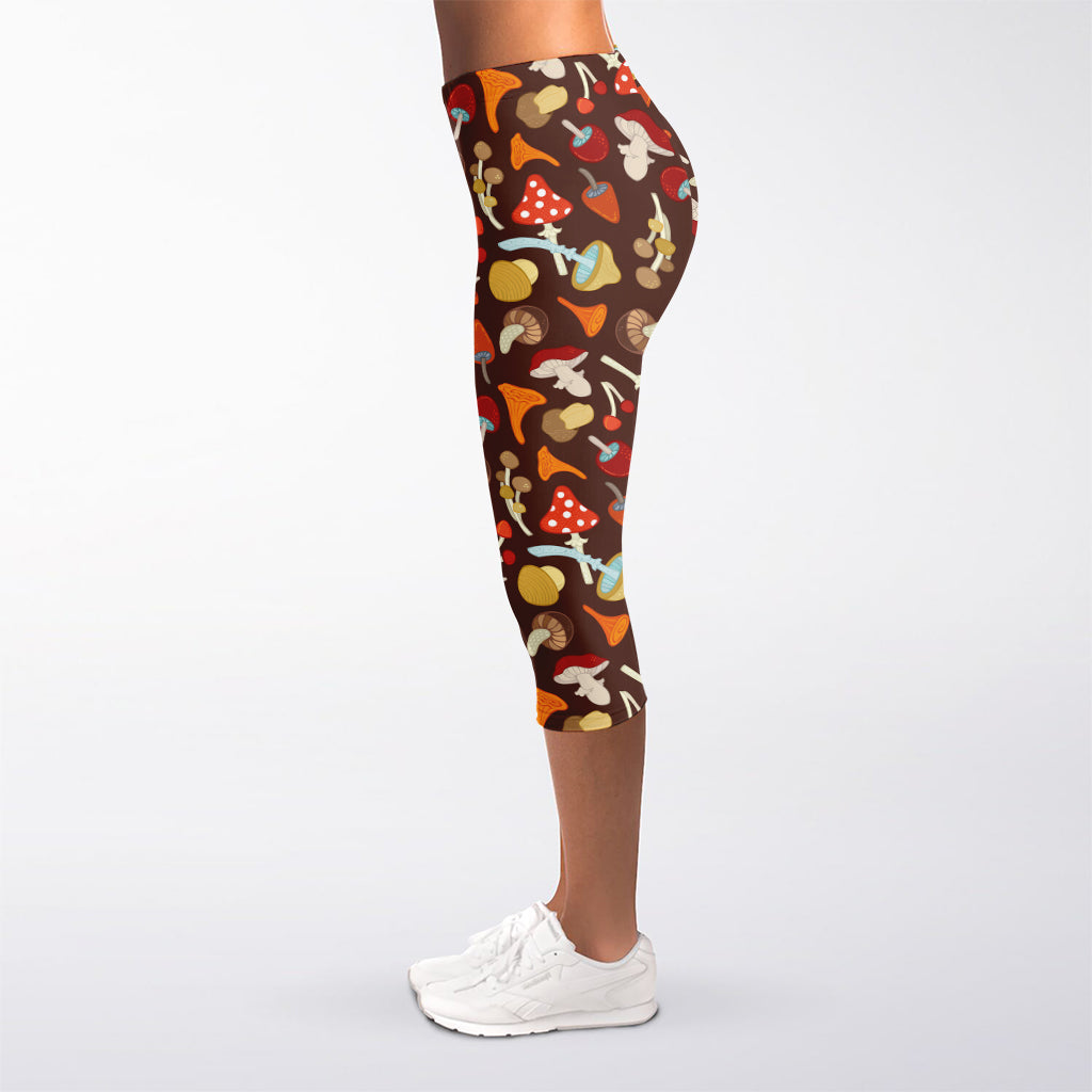 Cartoon Mushroom Pattern Print Women's Capri Leggings