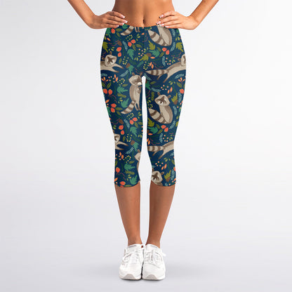 Cartoon Raccoon Pattern Print Women's Capri Leggings
