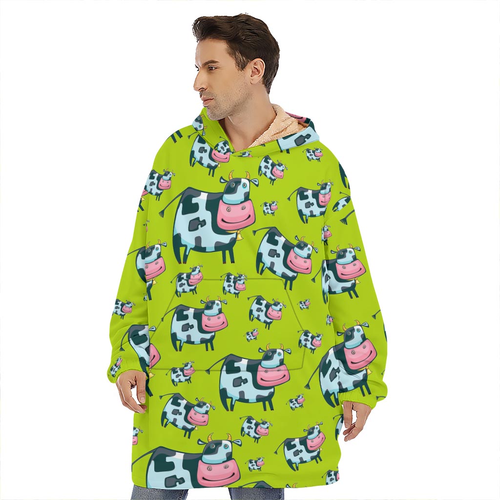 Cartoon Smiley Cow Pattern Print Hoodie Blanket