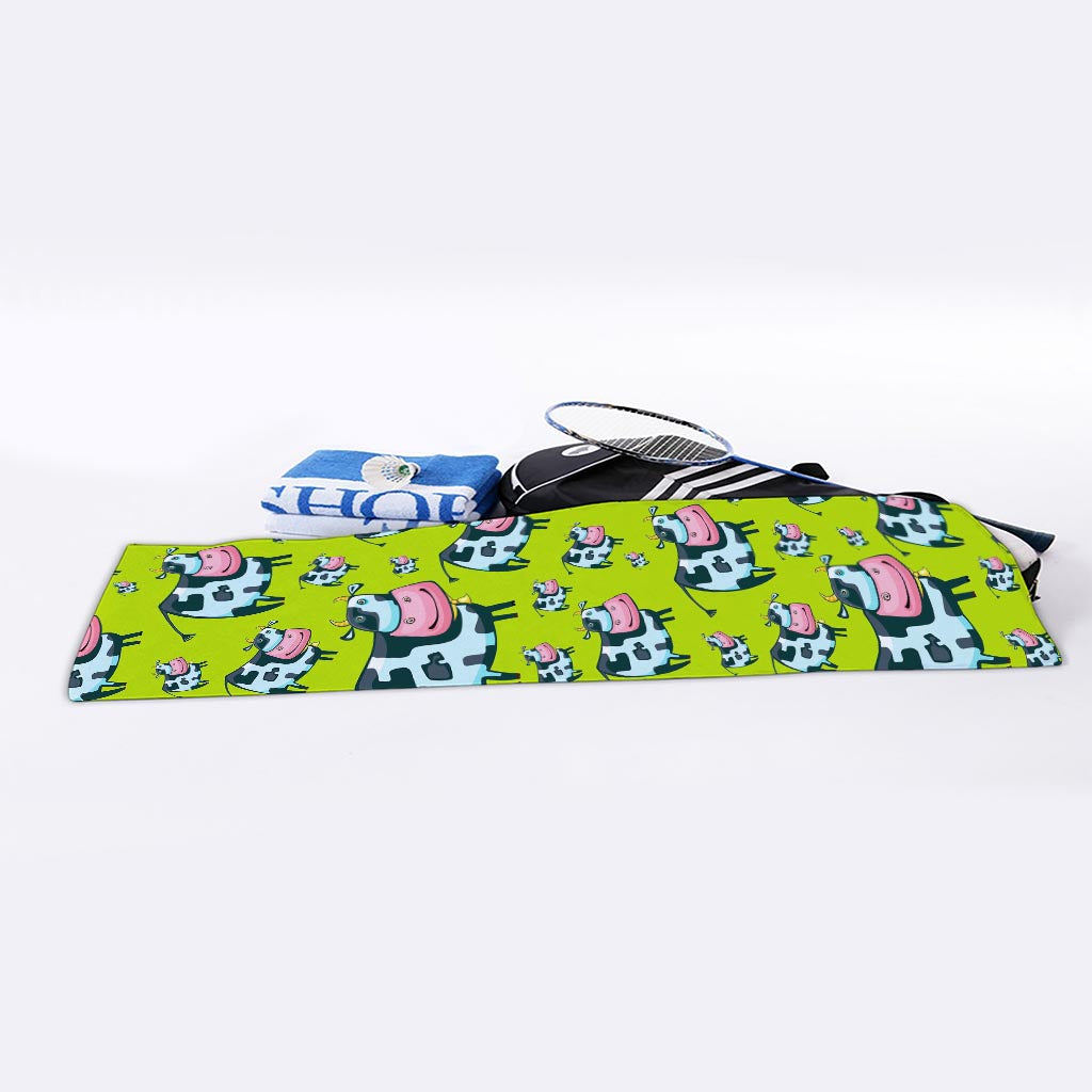 Cartoon Smiley Cow Pattern Print Sports Towel