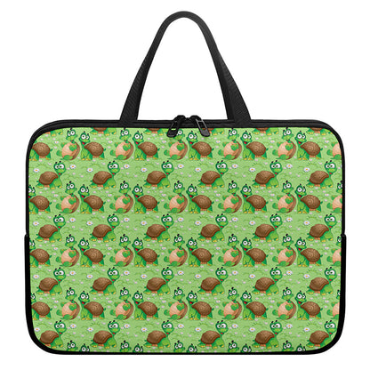 Cartoon Turtle Pattern Print Laptop Sleeve With Handle