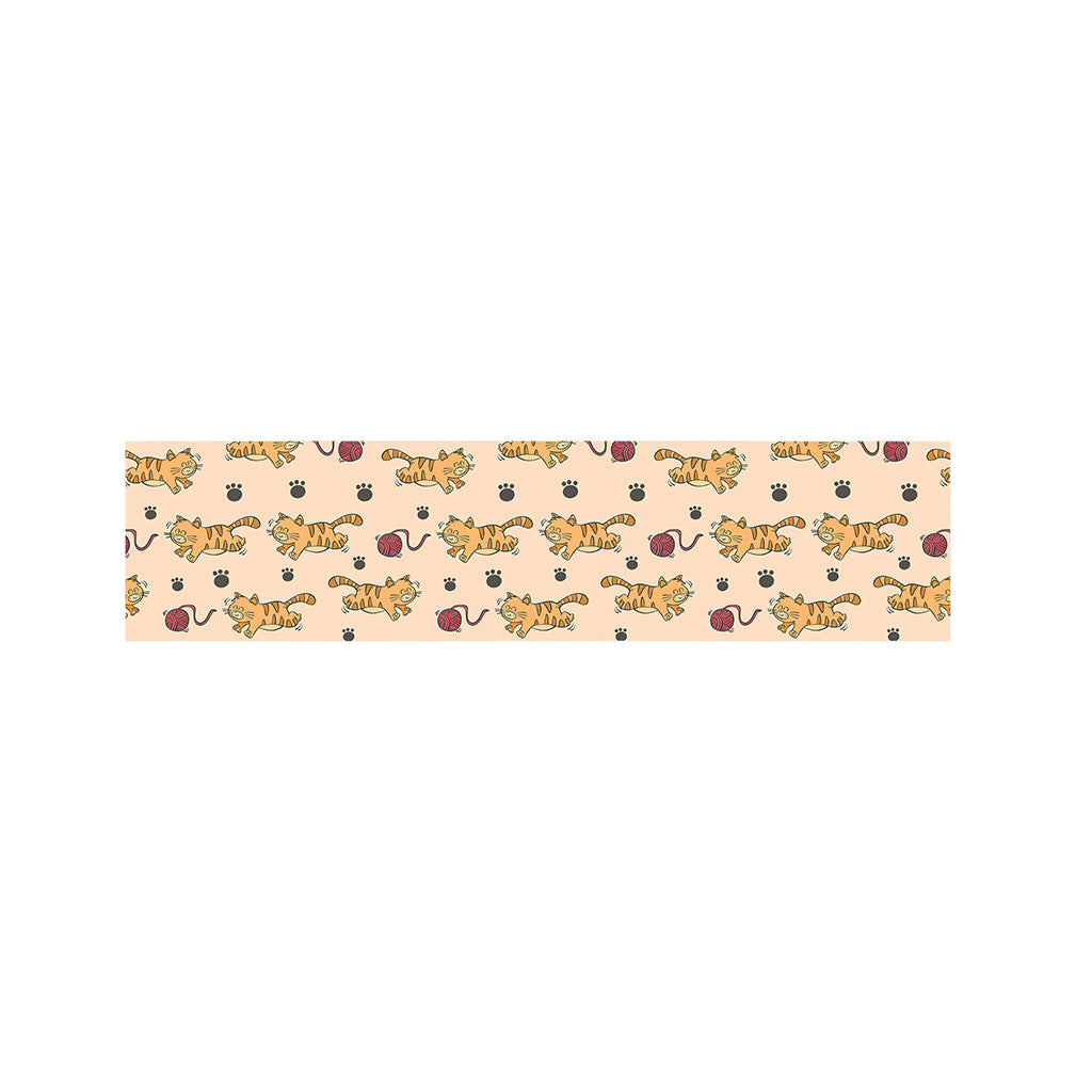 Cat And Yarn Ball Pattern Print Bed Runner