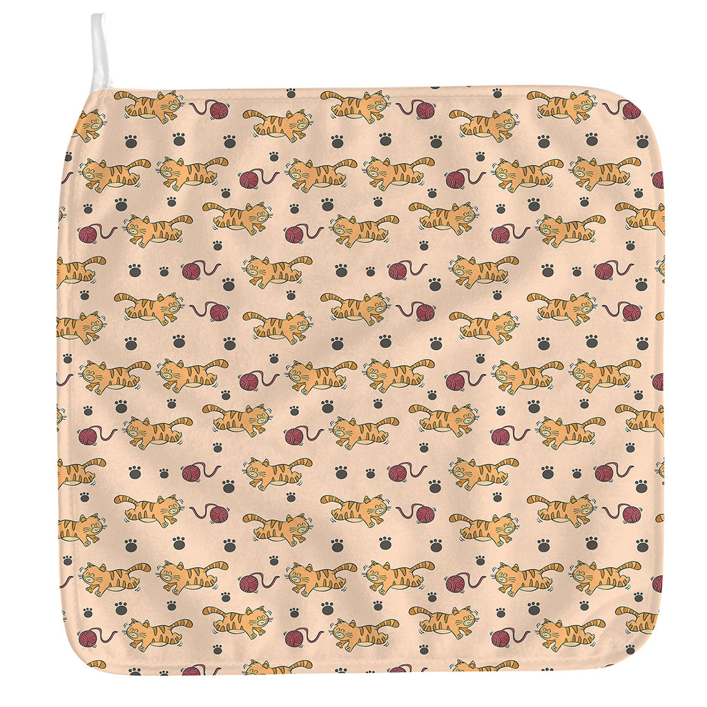 Cat And Yarn Ball Pattern Print Hand Towel