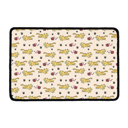 Cat And Yarn Ball Pattern Print Kitchen Mat