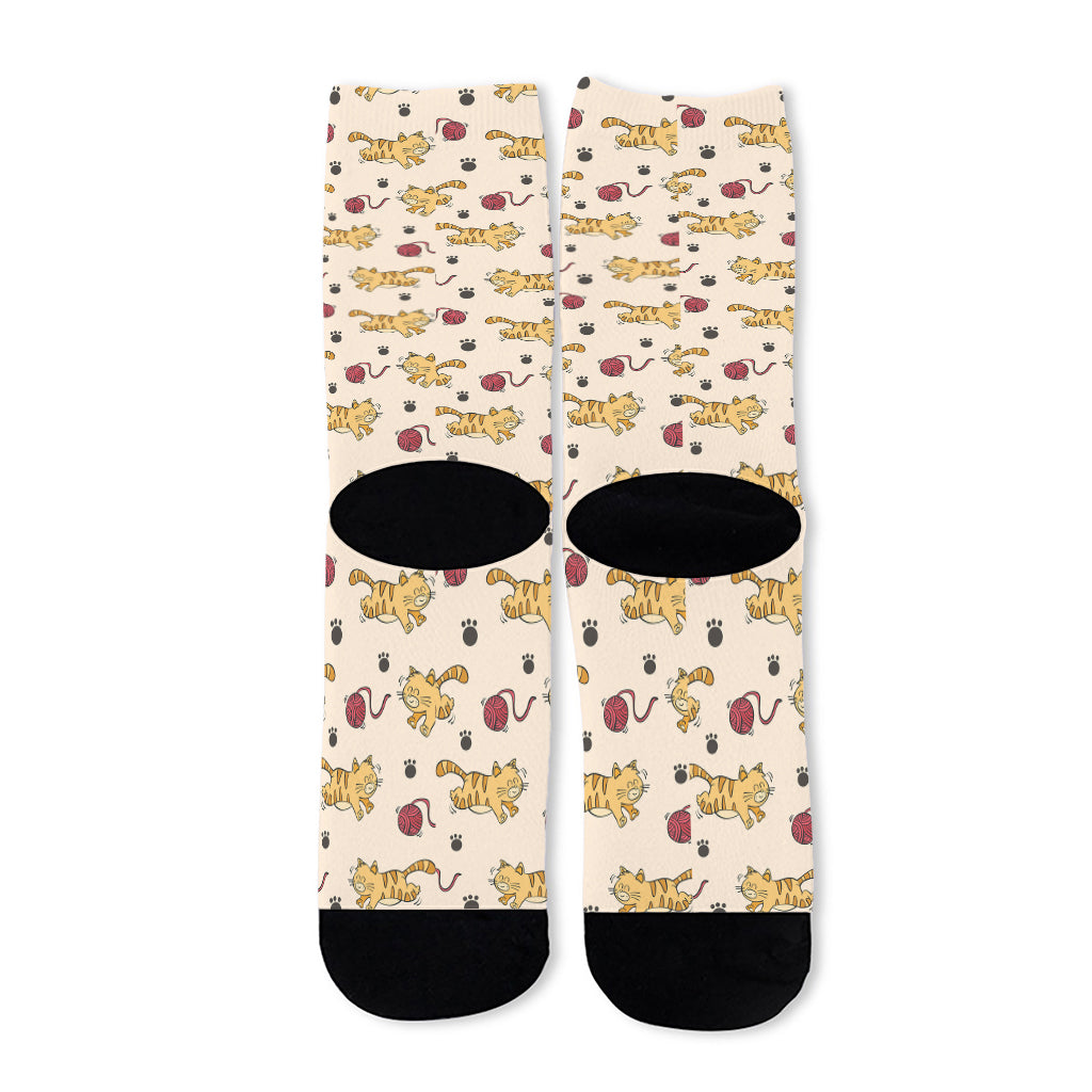 Cat And Yarn Ball Pattern Print Long Socks