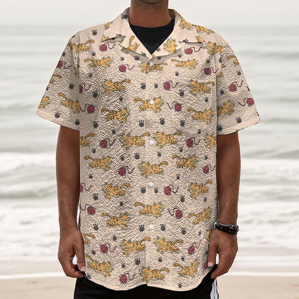 Cat And Yarn Ball Pattern Print Textured Short Sleeve Shirt