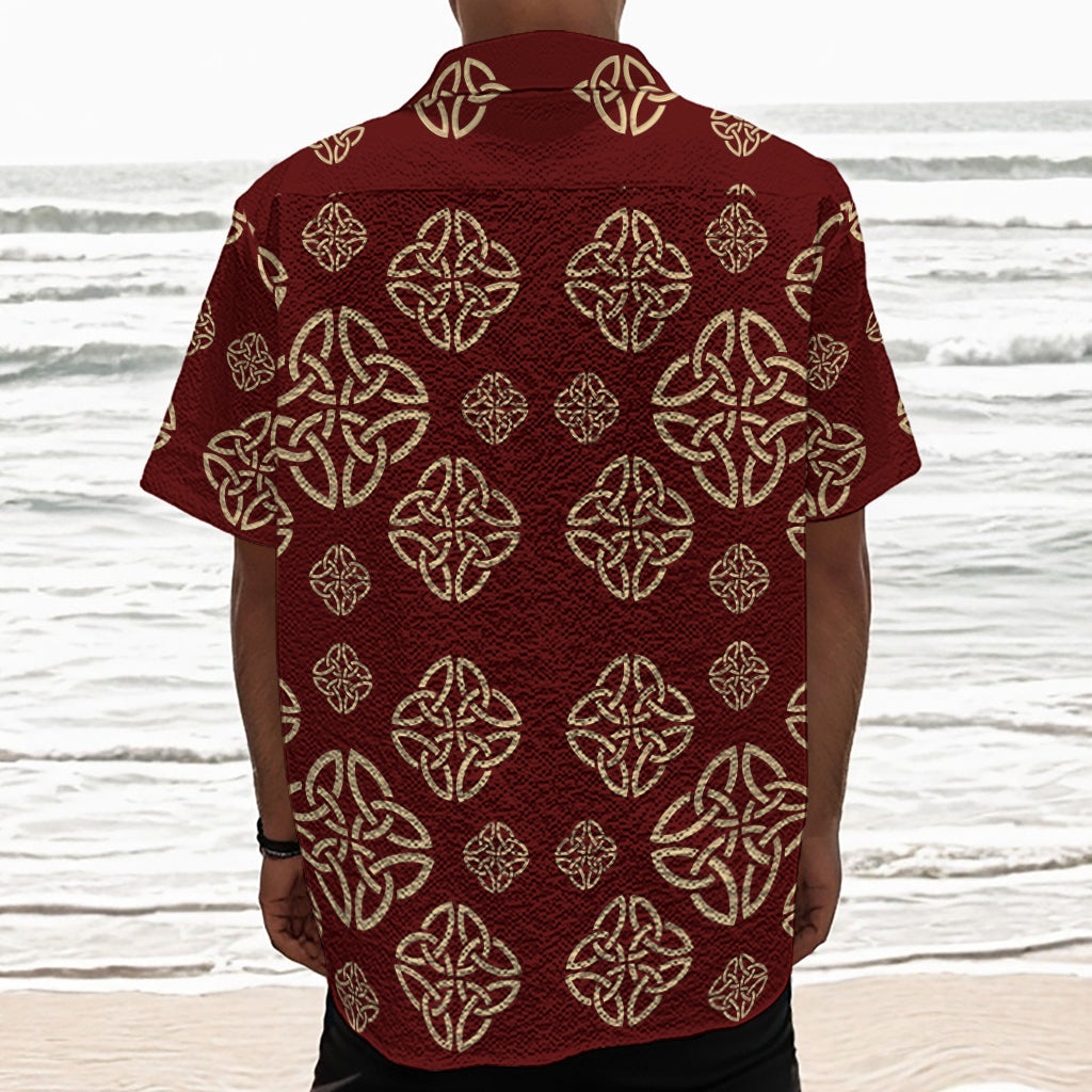 Celtic Knot Symbol Pattern Print Textured Short Sleeve Shirt