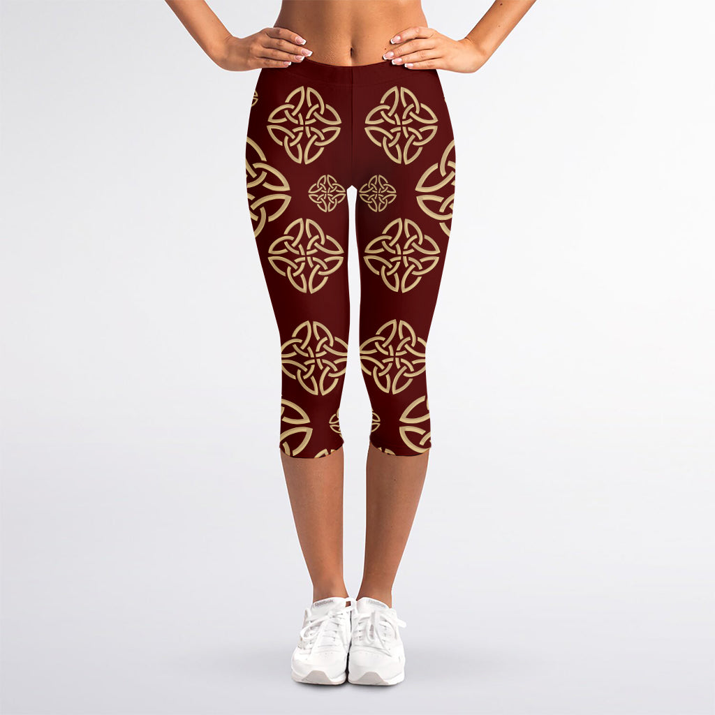 Celtic Knot Symbol Pattern Print Women's Capri Leggings