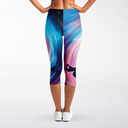 Chakras Of The Universe Print Women's Capri Leggings