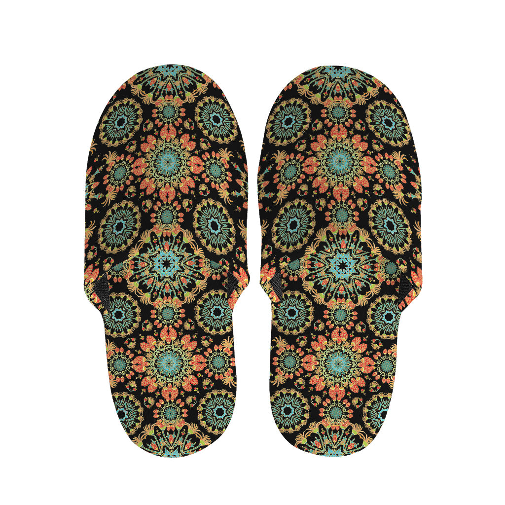 Chaotic Boho Floral Pattern Print Slippers