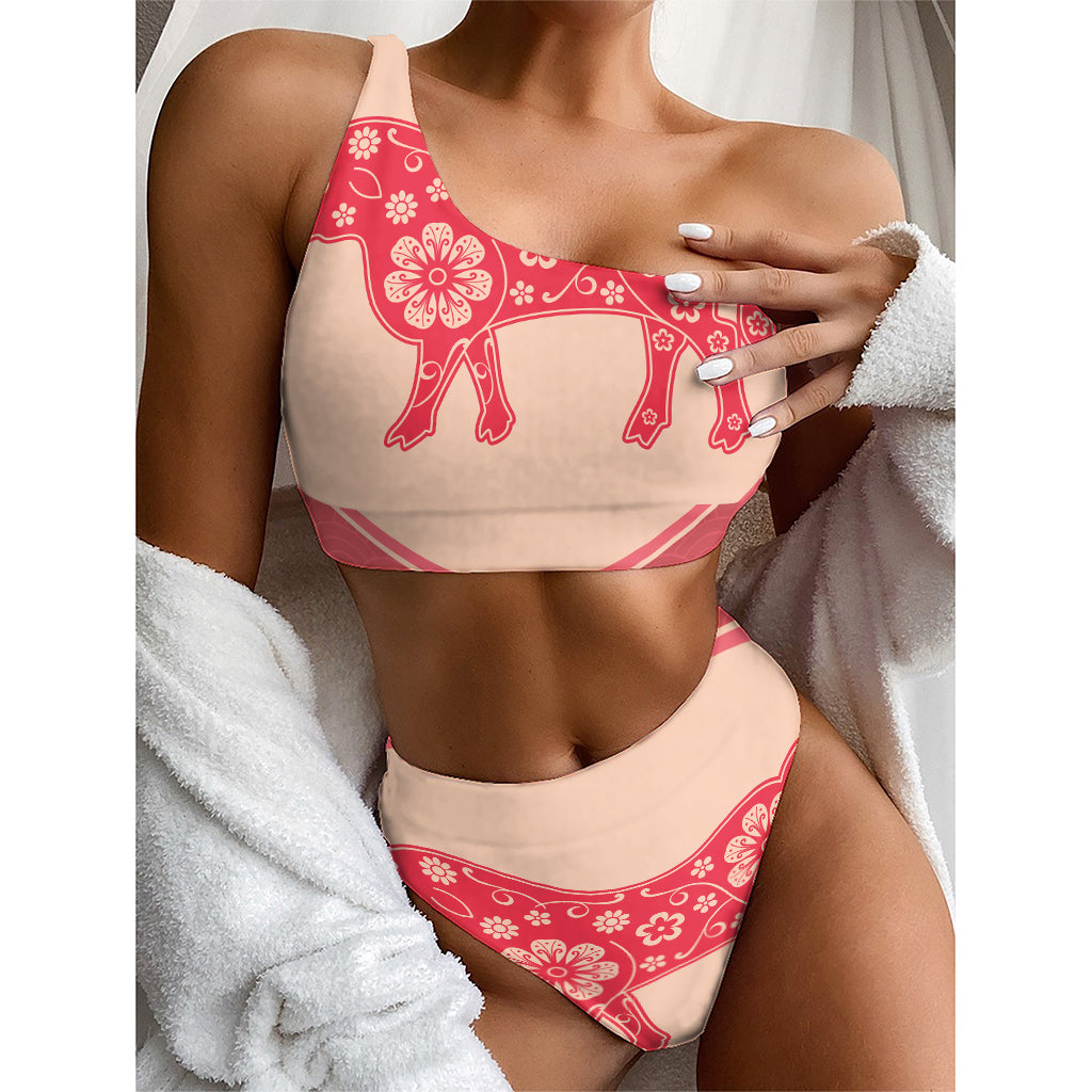 Chinese Flower Ox Zodiac Print One Shoulder Bikini Top