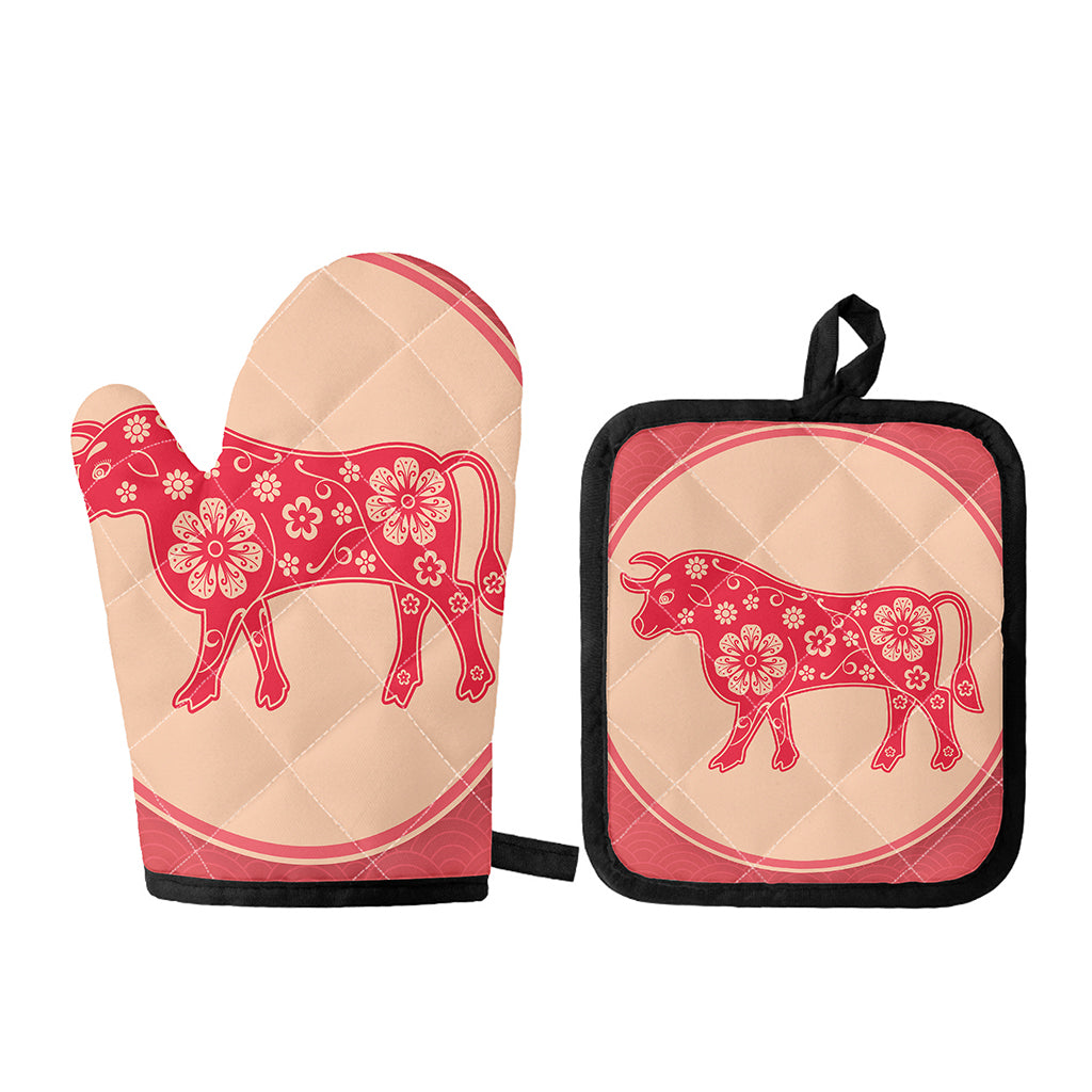 Chinese Flower Ox Zodiac Print Oven Mitt And Pot Holder Set