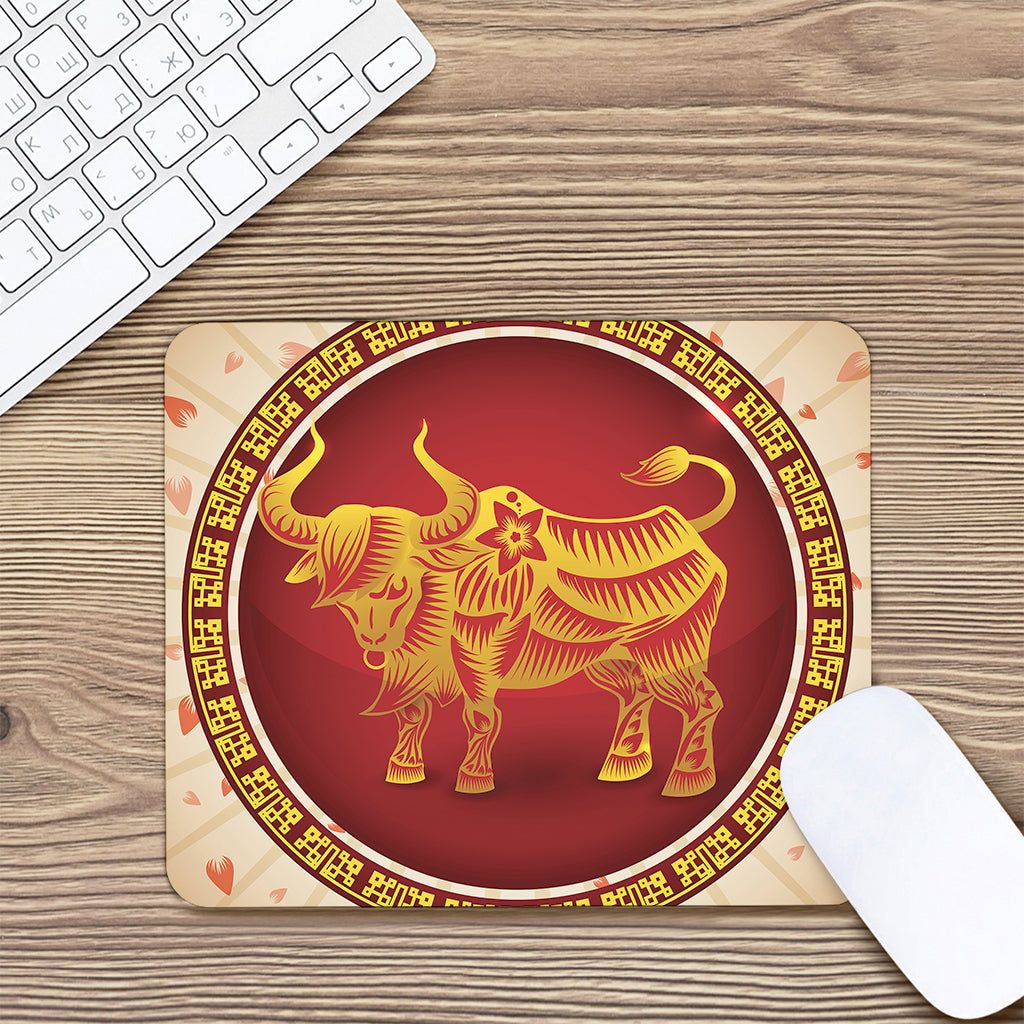 Chinese Ox Zodiac Sign Print Mouse Pad