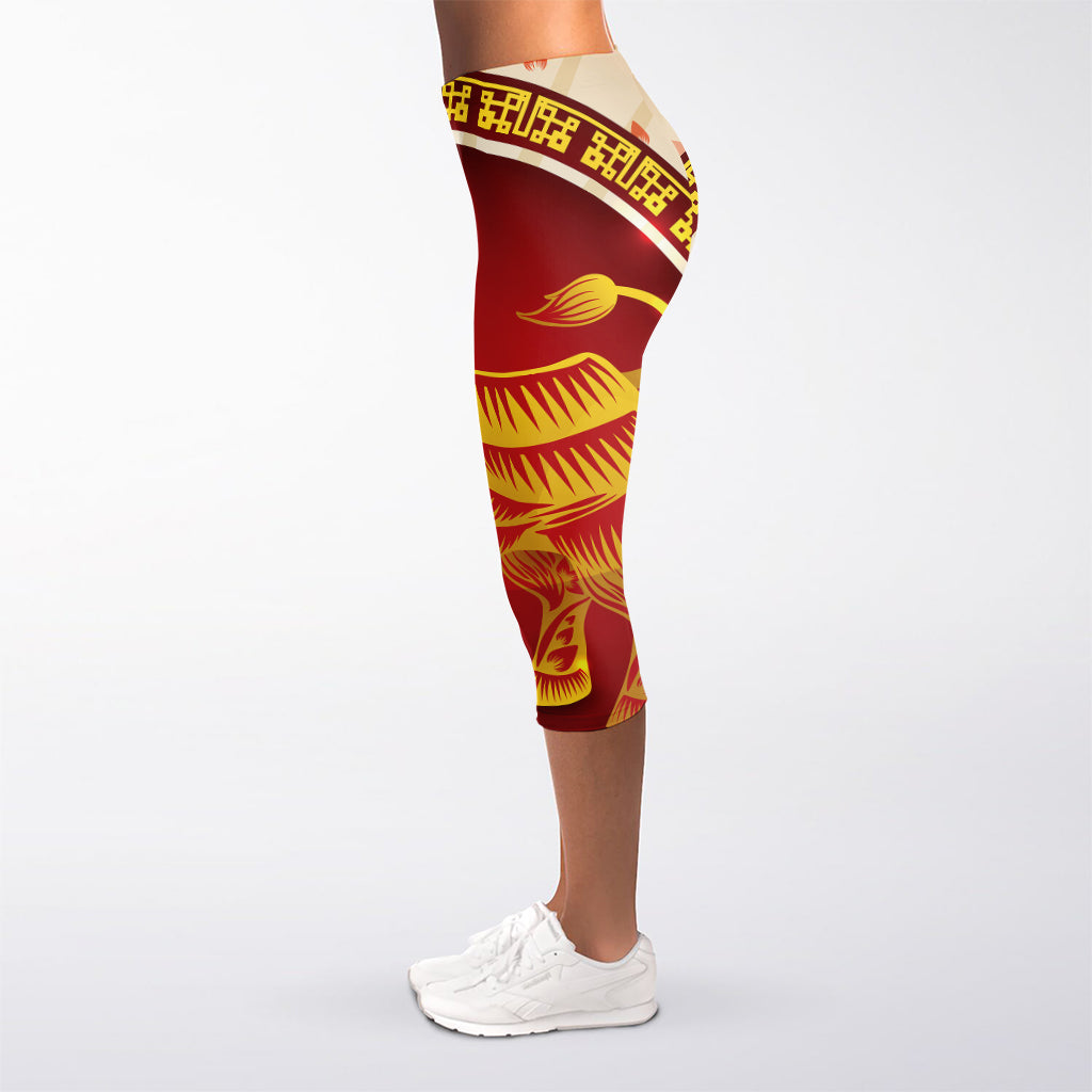 Chinese Ox Zodiac Sign Print Women's Capri Leggings