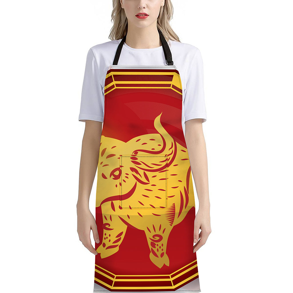 Chinese Ox Zodiac Symbol Print Bib Apron With Pocket