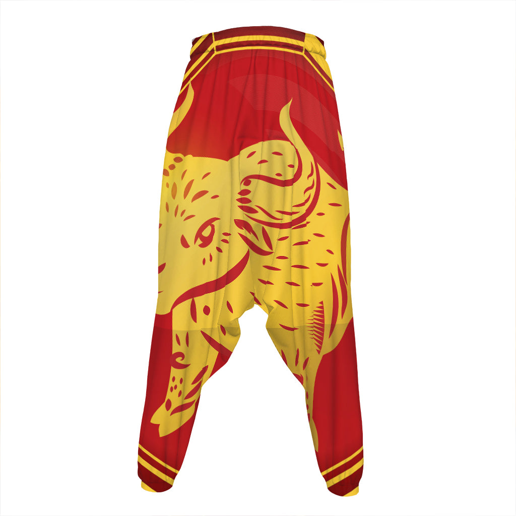 Chinese Ox Zodiac Symbol Print Hammer Pants