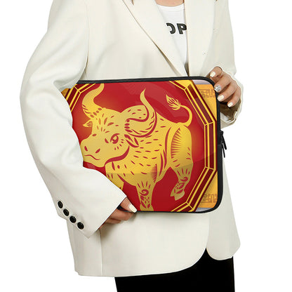 Chinese Ox Zodiac Symbol Print Laptop Sleeve