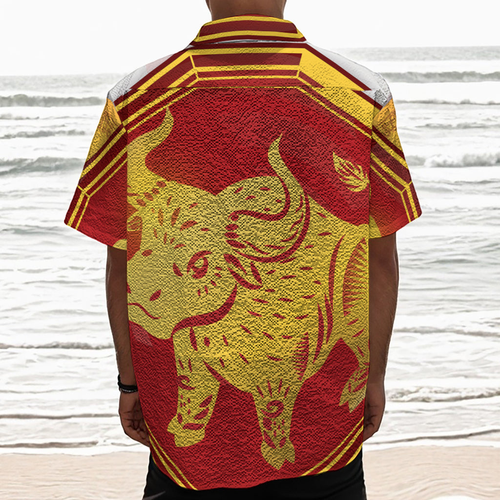 Chinese Ox Zodiac Symbol Print Textured Short Sleeve Shirt