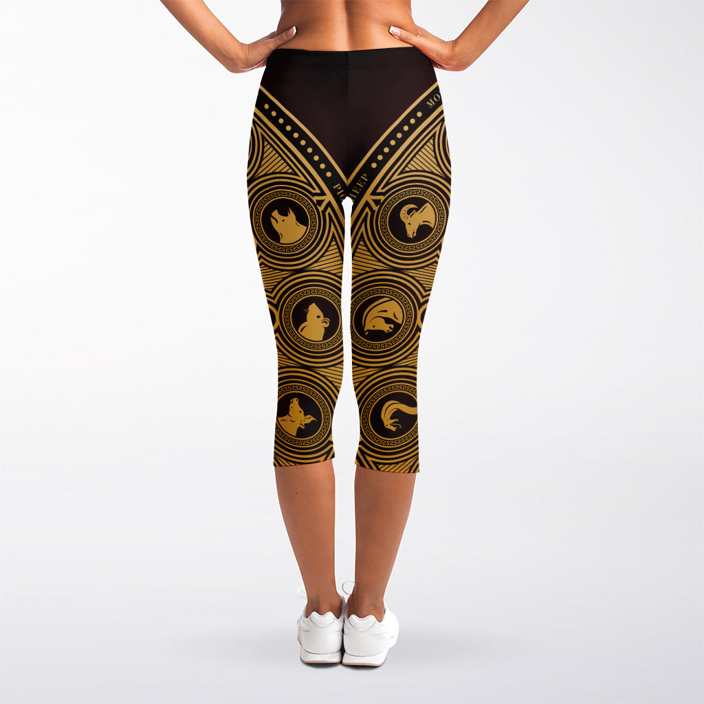 Chinese Zodiac Calendar Signs Print Women's Capri Leggings