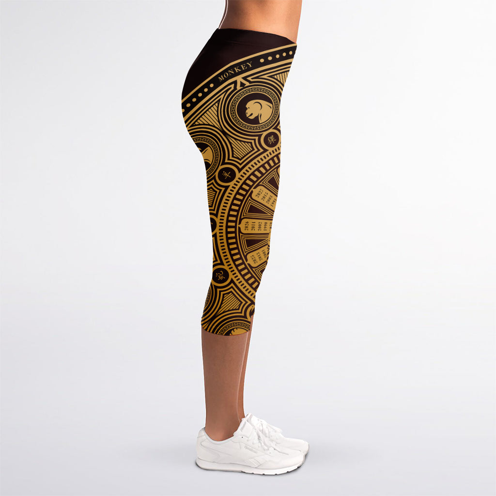 Chinese Zodiac Calendar Signs Print Women's Capri Leggings