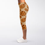 Chocolate Chip Cookie Pattern Print Women's Capri Leggings