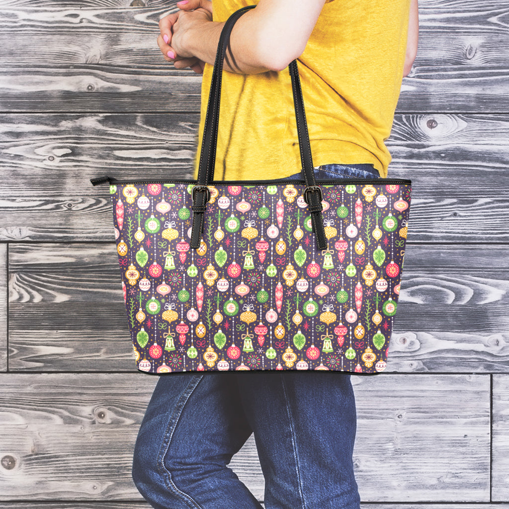 Christmas Baubles Pattern Print Leather Tote Bag