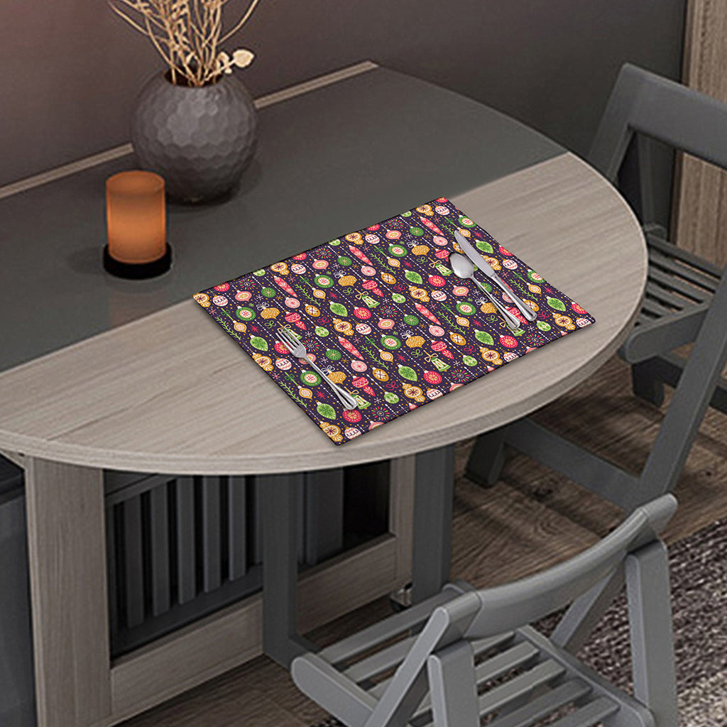 Christmas Baubles Pattern Print Placemat